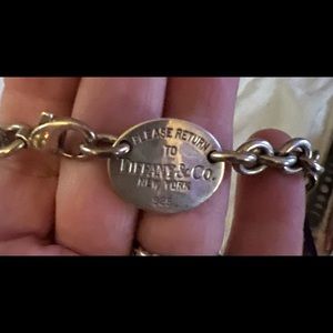 16” Return to Tiffany necklace. Needs to be cleaned up a little.